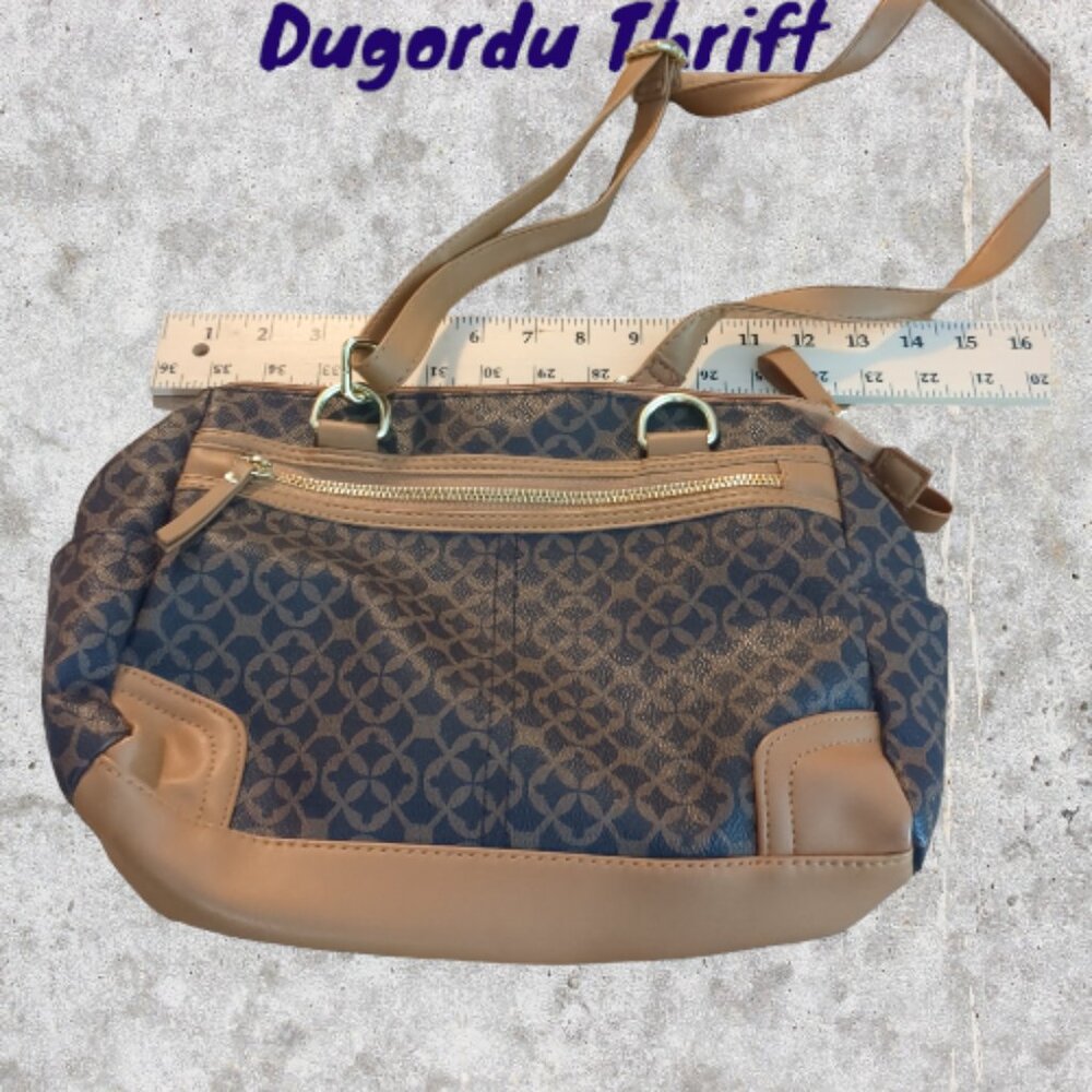 Non Leather Shoulder Bag Purse Plenty of Space